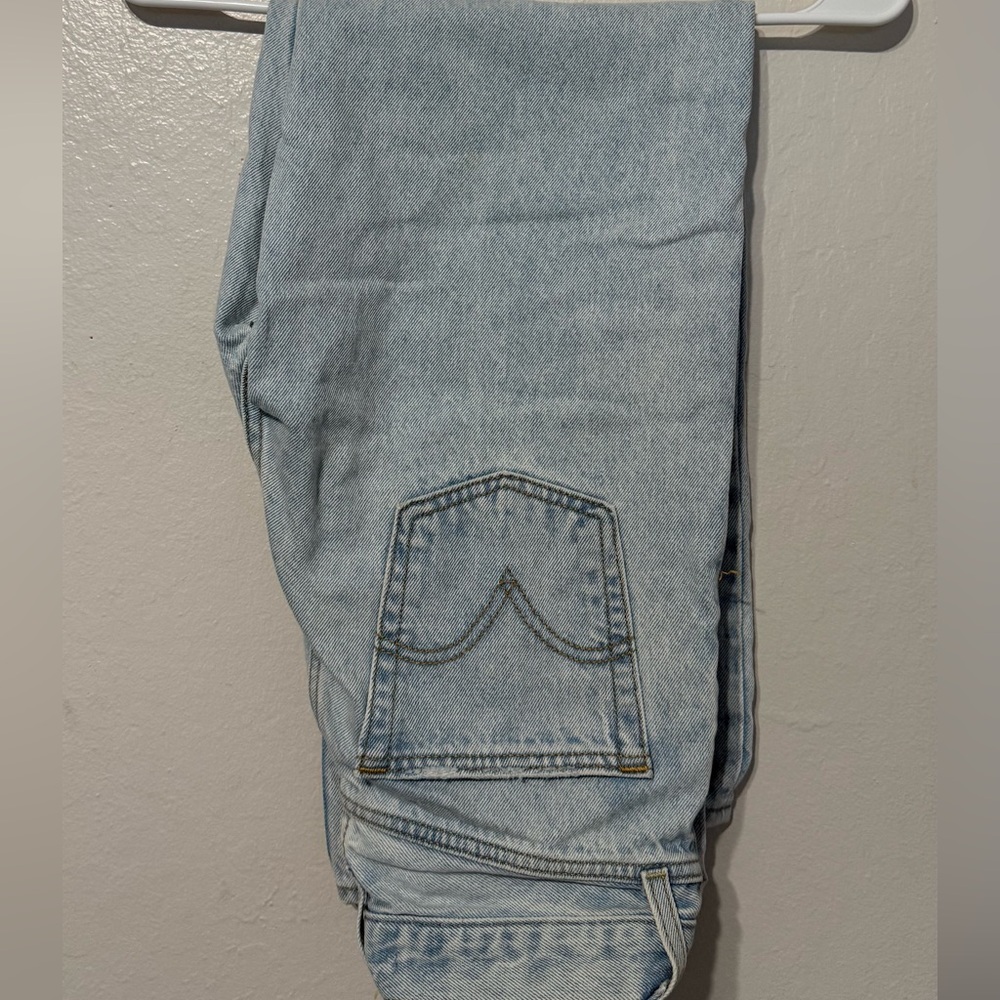 Light Blue Women’s Levi Ribcage Straight Ankle Denim Jeans
